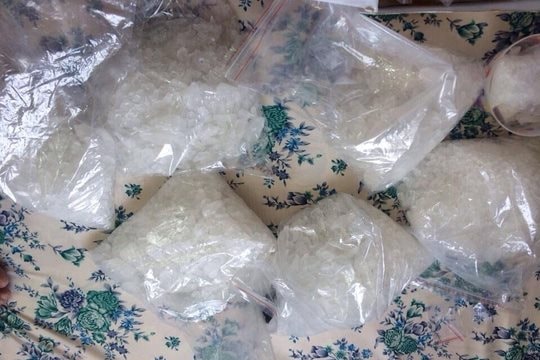 Hai anh em ruột cùng nhau mua bán số lượng lớn ma túy