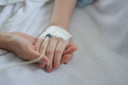 Bộ Y tế: Lấy mẫu xét nghiệm ca viêm gan không rõ nguyên nhân