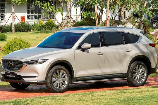 Mazda CX-8 2022 thêm bản 6 chỗ, giá 1,269 tỷ đồng