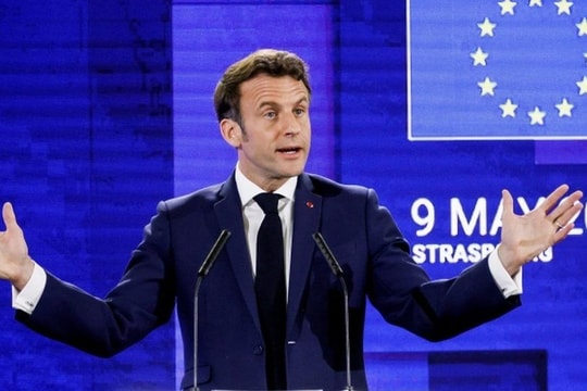 Tổng thống Pháp: Ukraine có thể mất “nhiều thập kỷ” để gia nhập EU
