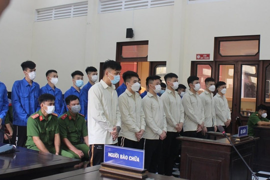 22 bị cáo lĩnh án tù sau vụ hỗn chiến gây án mạng 