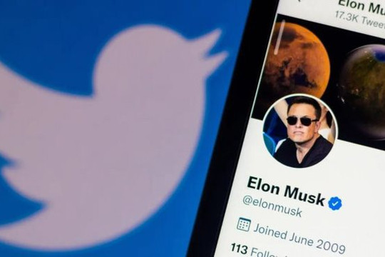 Thương vụ "thâu tóm" Twitter của Elon Musk tạm dừng