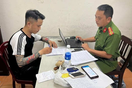 Tạm giữ đối tượng cho vay lãi suất "cắt cổ" lên đến 365%/năm
