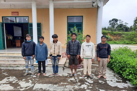 Kon Tum: Phát hiện 6 người vượt biên trái phép từ Lào về Việt Nam