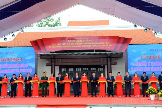 Chủ tịch nước thực hiện nghi thức khánh thành Đền thờ liệt sỹ tại Chiến trường Điện Biên Phủ