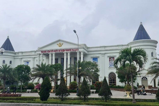 Kỷ luật nhiều cán bộ để xảy ra vi phạm về trật tự xây dựng 