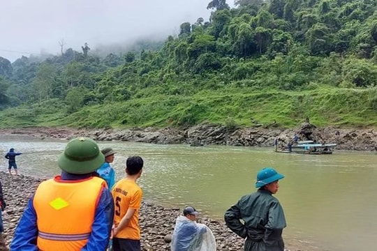 2 vợ chồng mất tích khi đánh cá trên sông Gâm