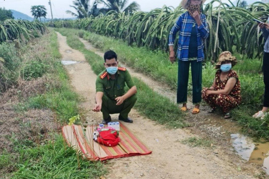 Bình Thuận phát hiện cháu bé sơ sinh tử vong trong tình trạng còn dây rốn