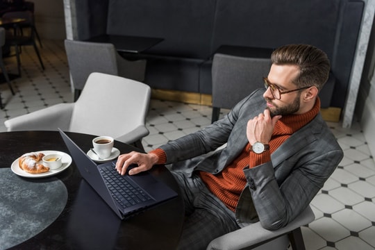 ASUS ra mắt dải sản phẩm chuyên biệt thế hệ mới cho doanh nghiệp - Expert Series 2022