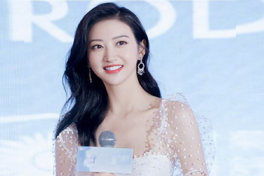 'Đệ nhất mỹ nhân Bắc Kinh' Cảnh Điềm bị xử phạt gần 25 tỷ đồng