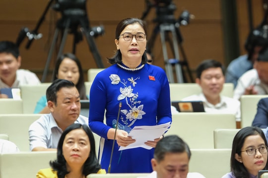 ĐBQH đề nghị tăng lương tối thiểu của người lao động theo hợp đồng từ 1/7/2022