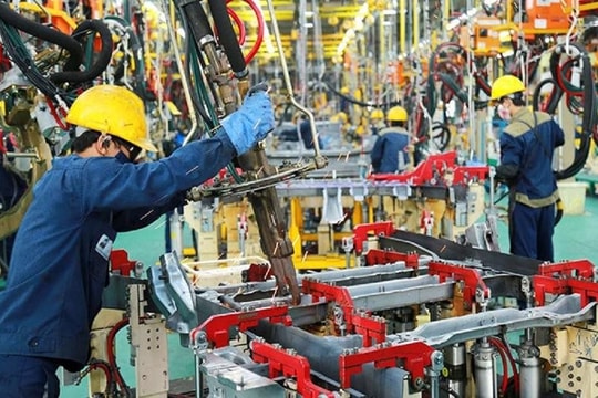 PMI tháng 5 đạt gần 55 điểm