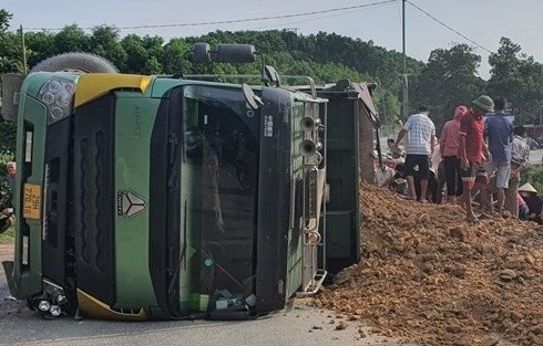 Lời khai ban đầu của tài xế gây tai nạn khiến 4 người thương vong