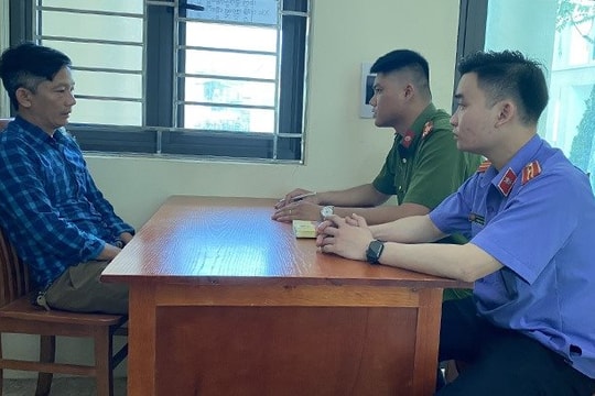 Khởi tố đối tượng xúc phạm, tấn công người thi hành công vụ