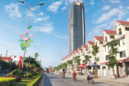 Hà Tĩnh phấn đấu trở thành tỉnh khá của cả nước vào năm 2030