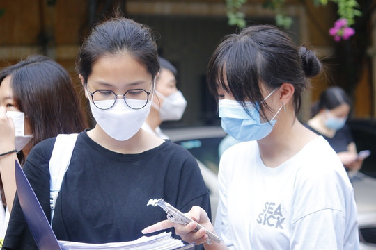 Trường chuyên đầu tiên công bố điểm chuẩn vào lớp 10