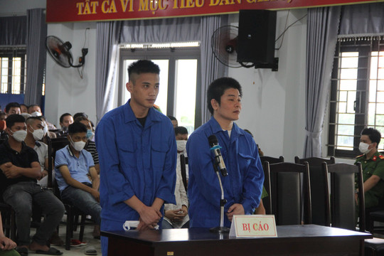 Bán nước hoa online kiêm bán luôn ma túy