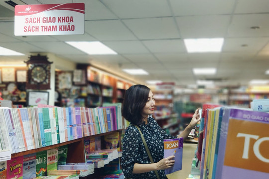 Không được ép buộc phụ huynh, học sinh mua sách tham khảo