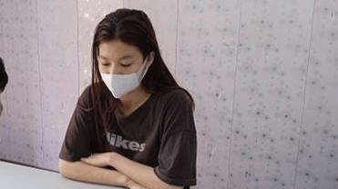 Khởi tố thiếu nữ gửi video khiêu dâm để câu view