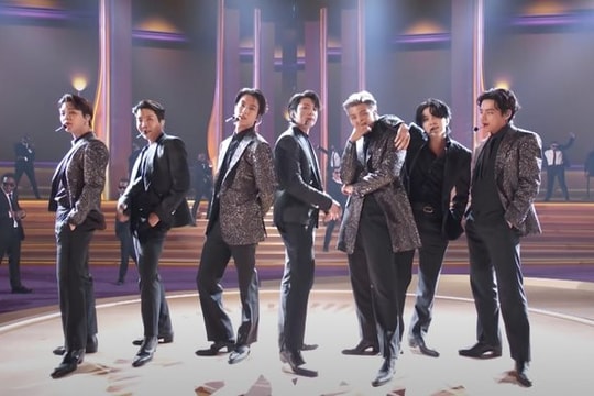 BTS chính thức thông báo tạm dừng các hoạt động nhóm