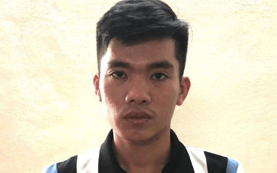 Thuê xe tải đi trộm bàn ghế, điều hoà
