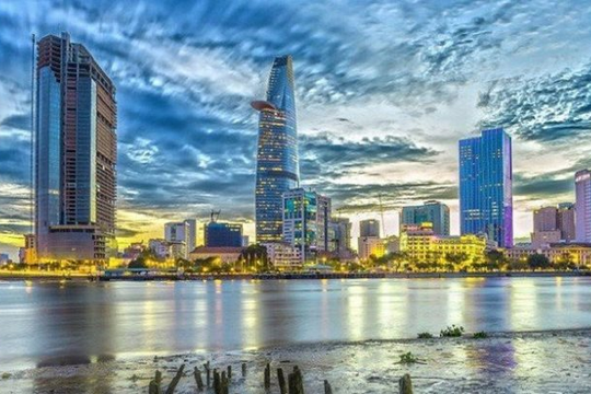 UOB dự báo GDP Việt Nam quý III tăng 7,6%