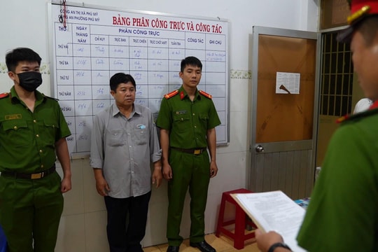 Bắt tạm giam tài xế xe khách tông chết người
