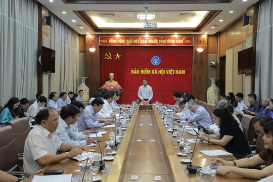 BHXH Việt Nam triển khai mọi giải pháp cung ứng đầy đủ thuốc, VTYT cho khám chữa bệnh BHYT