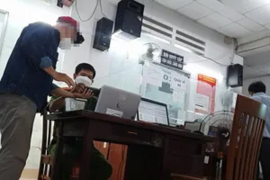 Đình chỉ công tác Đại úy Công an để làm rõ vụ việc "làm nhanh" căn cước công dân