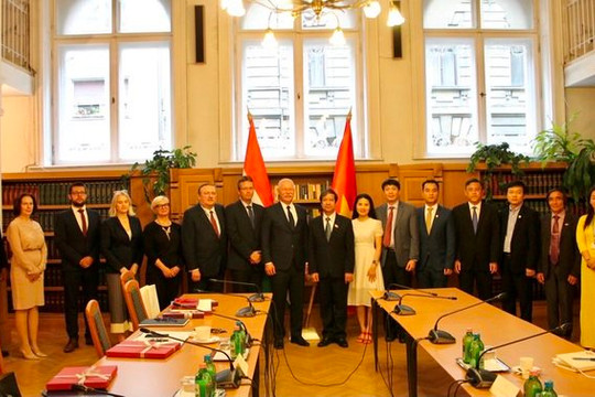 Tăng cường hợp tác giáo dục và đào tạo giữa Việt Nam - Hungary