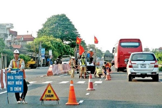 Tổng cục Đường bộ Việt Nam: Giải ngân vốn bảo trì đường bộ đạt gần 42%