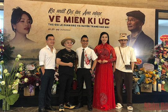 Huyền Trang Sao Mai ra mắt dự án âm nhạc 'Về miền ký ức'