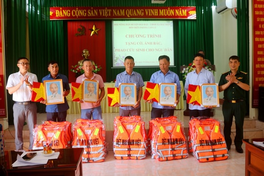 Tuyên truyền phổ biến pháp luật cho ngư dân xã Hải Triều
