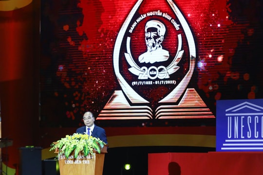 Nguyễn Đình Chiểu là một tấm gương về tinh thần học tập suốt đời