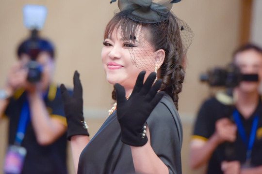 Nghệ nhân kim hoàn quốc gia Hồ Thanh Hương - ấn tượng tại lễ công bố cuộc thi Nét đẹp sinh viên 2022