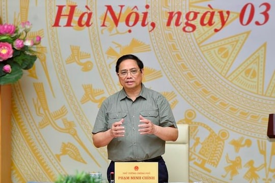 Xem xét  đề nghị tặng "Anh hùng Lực lượng vũ trang nhân dân" cho các tập thể, cá nhân Bộ Quốc phòng, Bộ Công an