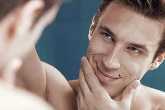 Đàn ông có nốt ruồi ở những vị trí này trăng hoa đa tình, dễ dàng chinh phục phụ nữ