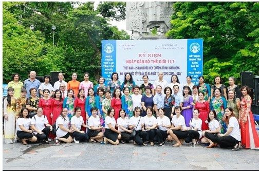 Ngày Dân số thế giới 11/7/2022: Hướng tới một tương lai bền vững cho tất cả 
mọi người
