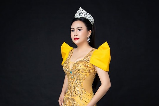 Hoa hậu Lý Kim Ngân sang trọng với dạ hội cắt xẻ của Tommy Nguyễn 