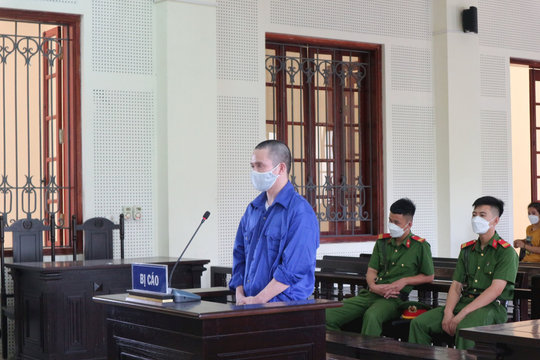 Tận cùng nỗi đau của bà mẹ có con trượt dài trong tội lỗi