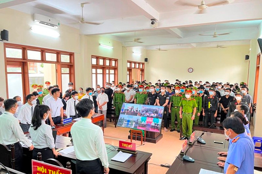 TAND tỉnh Quảng Ngãi xét xử trực tuyến vụ án hình sự có đến 97 bị cáo

