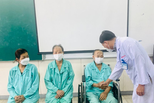 Bộ Y tế yêu cầu tìm nguyên nhân người bệnh bị hoại tử xương hàm