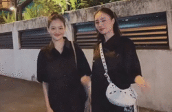 Ninh Dương Lan Ngọc lại tiếp tục 'chiêu đãi' khán giả bằng màn nhảy nhót đầy chất lượng