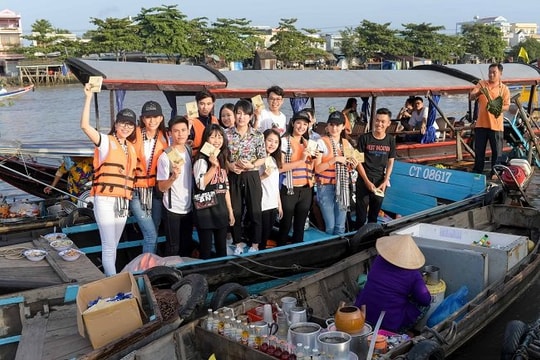 Lượt khách du lịch ở Cần Thơ trong 6 tháng đầu năm tăng 55% so cùng kỳ