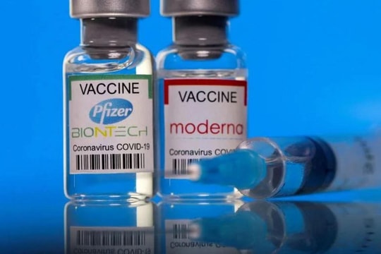 Tin vắn thế giới ngày 14/7: Sắp ra mắt phiên bản vaccine COVID-19 chống được hai biến thể
