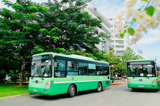 Hà Nội: Xe buýt được vận hành 100% công suất từ ngày 15/7