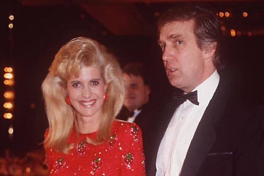 Hình ảnh người vợ đầu tiên mới qua đời của cựu Tổng thống Mỹ - Donald Trump thời trẻ