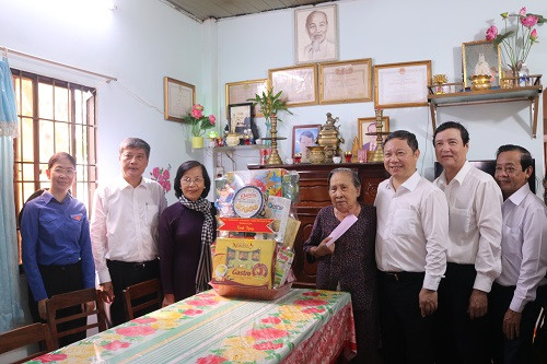 TPHCM: Chuỗi hoạt động kỷ niệm 75 năm Ngày Thương binh - Liệt sĩ