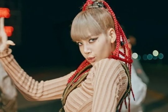 Muốn vươn tầm thế giới nhưng MV Kpop đã thực sự hiểu biết về văn hóa nước ngoài?