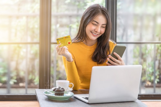 Lý do siêu thẻ HDBank Petrolimex 4 trong 1 trở thành vật ‘bất ly thân’ thời ‘bão giá’? 
